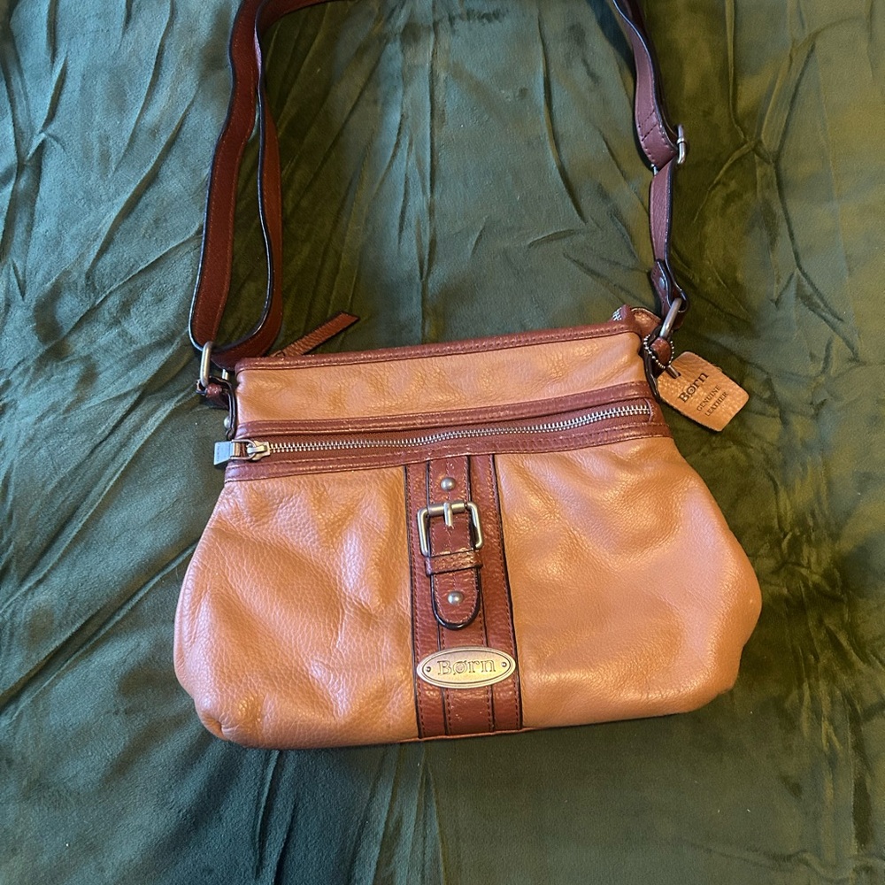 Born- Leather purse